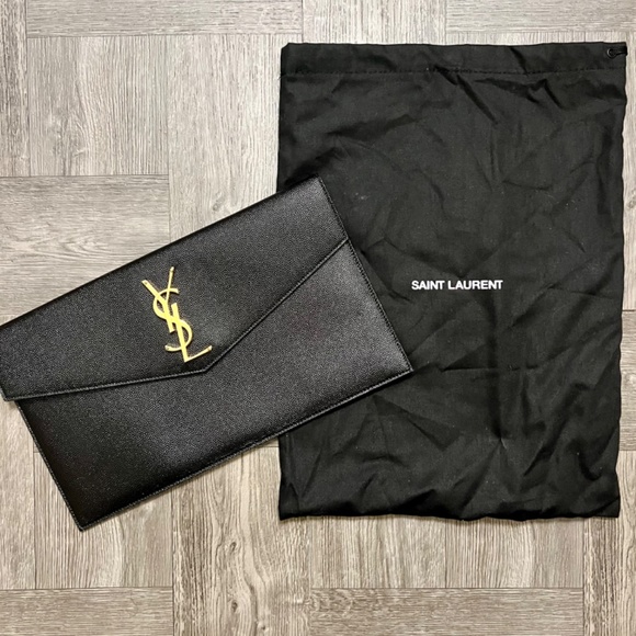 Saint Laurent- Medium envelop pouch - Picture 2 of 7